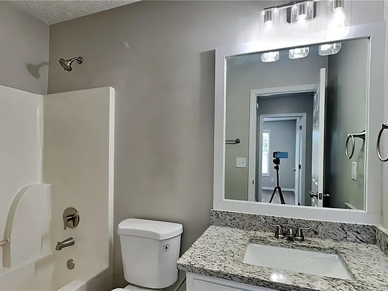 658 Castlebrooke Way — Photo 19