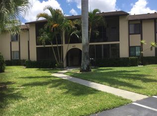 427 Pine Glen Ln APT D-2, Greenacres, FL 33463