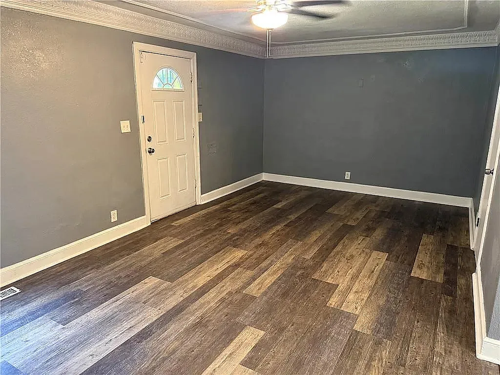 4243/4245 Paseo Blvd - 4245 — Photo 3