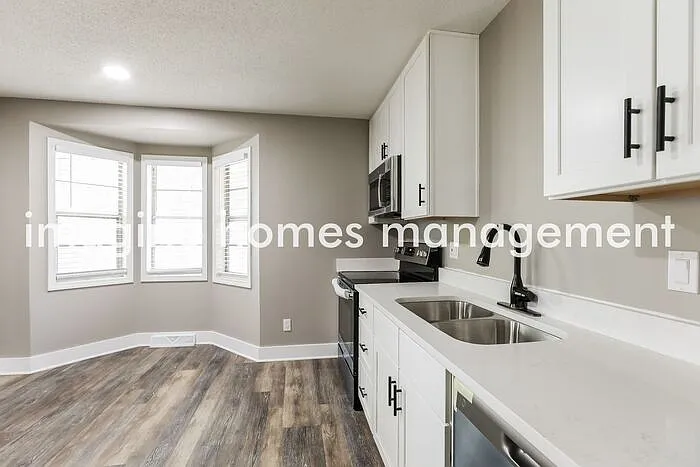 5620 N Quincy Ave — Photo 6