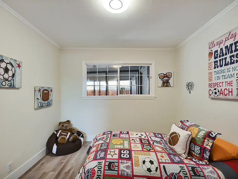 147 Wisteria Dr — Photo 24