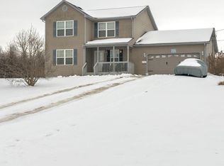 215 County Pond Rd, Vine Grove, KY 40175