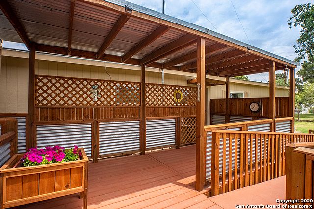 1st image of 3411 Mariposa Ln