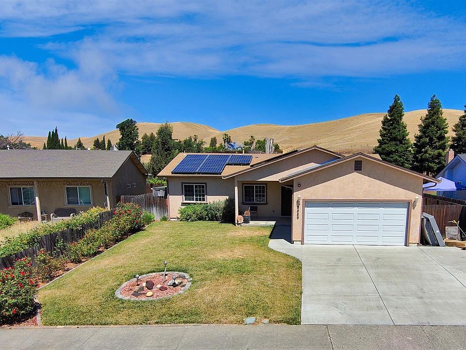 1st image of 2889 Marigold Dr
