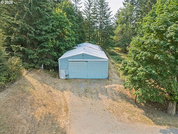 3rd image of 19955 SE Tillstrom Rd