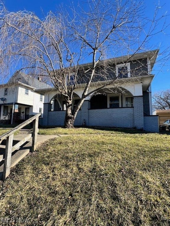Real estate listing image