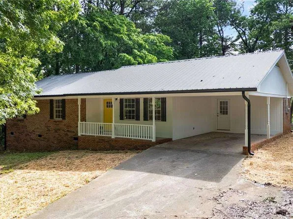 196 Highland Dr SW, Calhoun, GA 30701