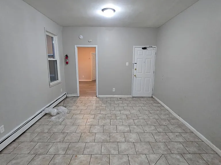 106 Old Bergen Rd #1A — Photo 5