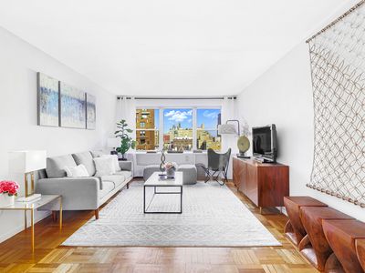 15 W 72nd St APT 12J, New York, NY, 10023