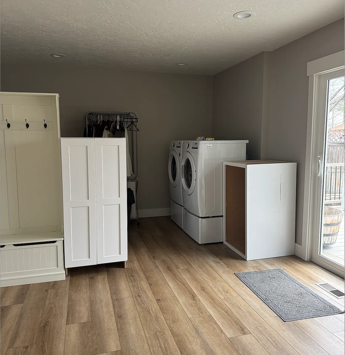 5 bed, 2674 sqft, $3,100 — Photo 3