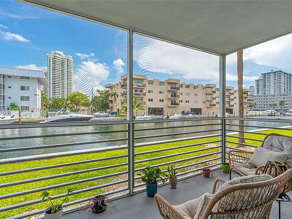 4th image of 3849 NE 169th St APT 103