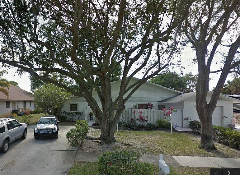 1st image of 2072 Cove Ln