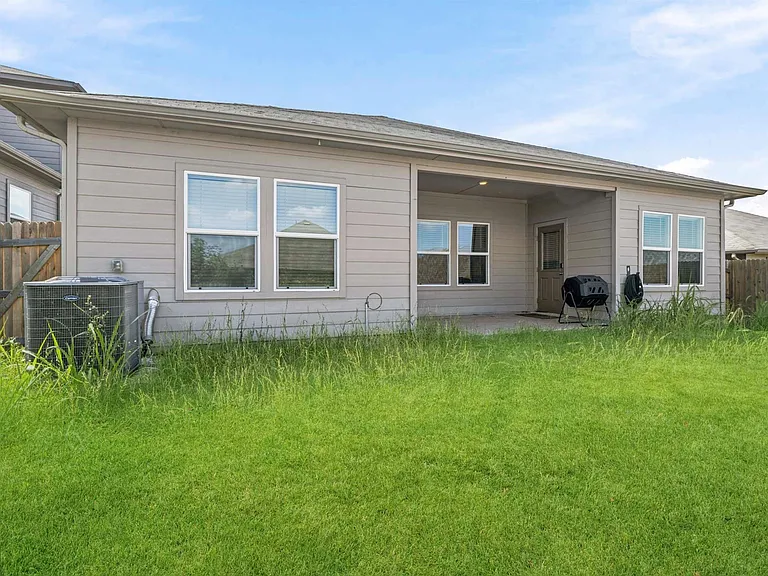 5912 Berriweather Dr — Photo 25