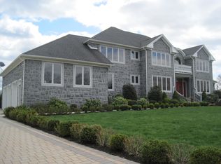 6 Matthew Mnr, East Brunswick, NJ 08816