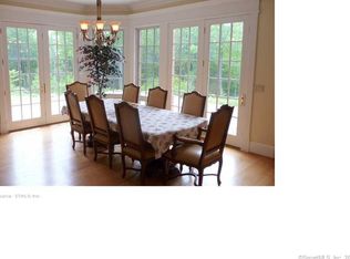 215 Old Mountain Rd, Farmington, CT 06032