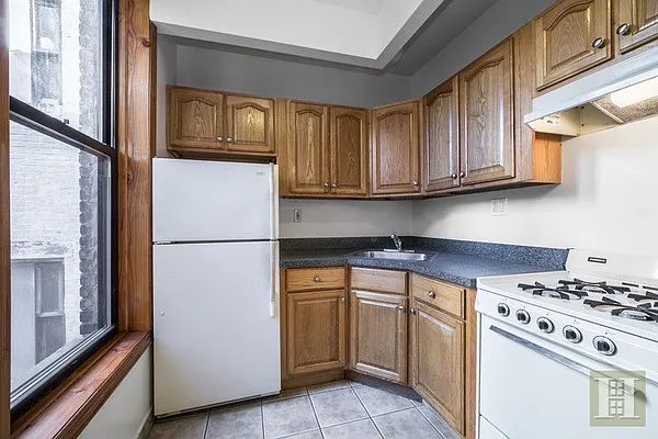 Rented by Halstead Real Estate | media 11