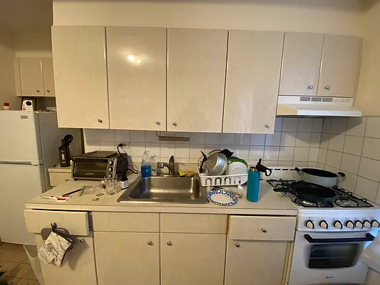 Rented by Level Group | media 27