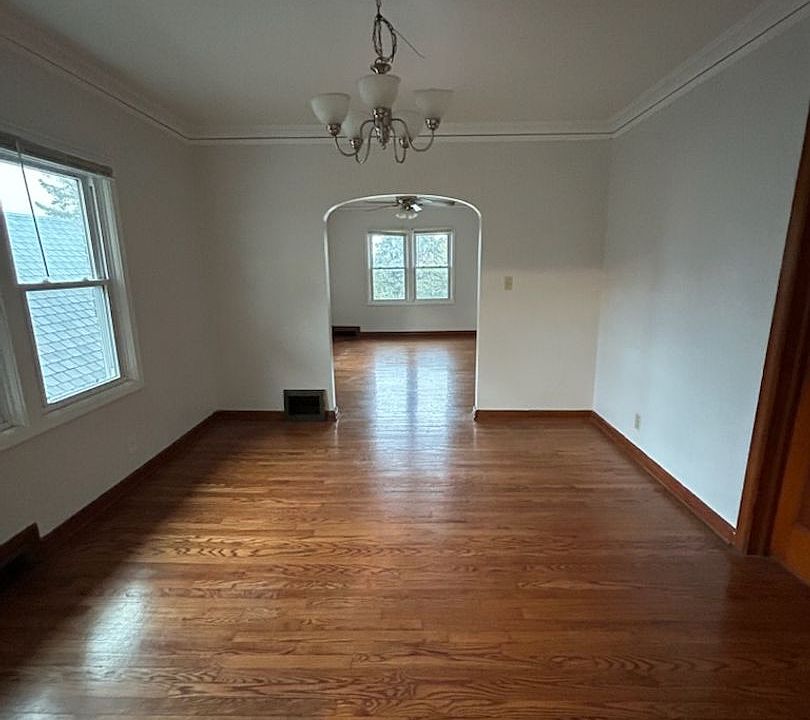 1st image of 1409 Vinton St #1415
