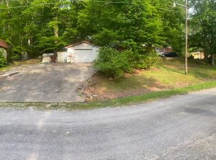 34 N Riverbend Rd, Leitchfield, KY 42754