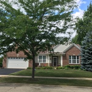 2381 Stonybrook St, Wauconda, IL, 60084