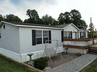 163 Hedrick Rd, Scott Depot, WV 25560