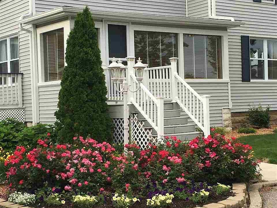 1st image of 103 Lindsay St