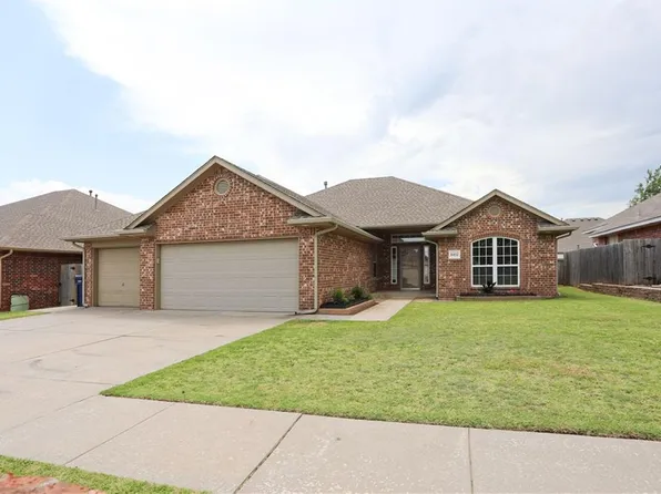 8812 NW 112th St, Oklahoma City, OK 73162