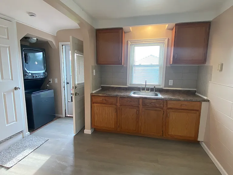 24648 Wilmot Ave — Photo 7