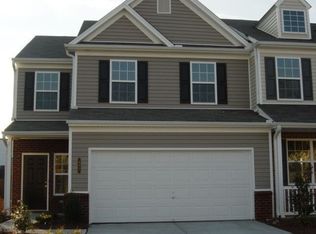 526 Windstone Trl, Alpharetta, GA 30004