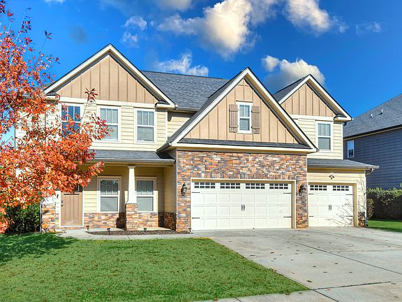 3rd image of 4419 Jeffery Lane