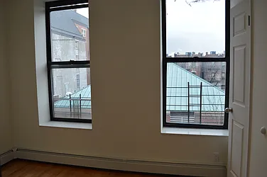 Rented by CoSo Apartments