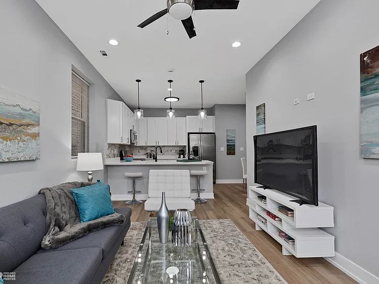 6637 S Maryland Ave #1 — Photo 5