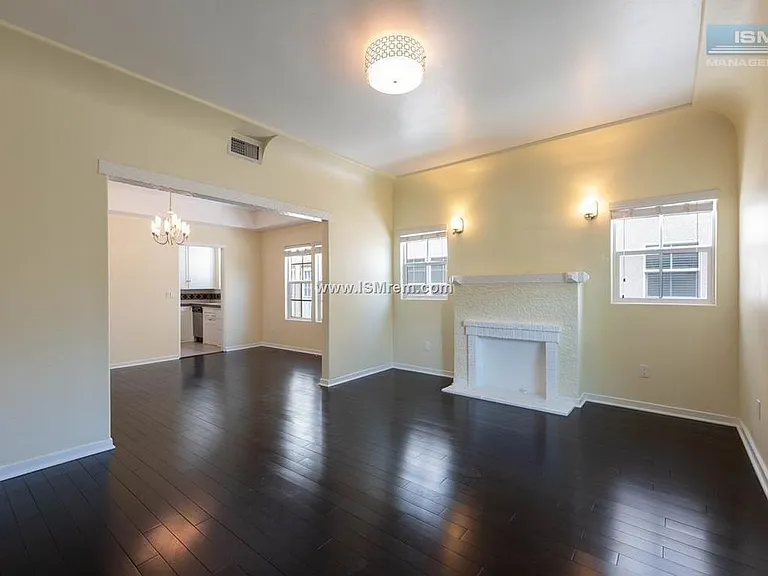 341 N Stanley Ave #347 — Photo 11