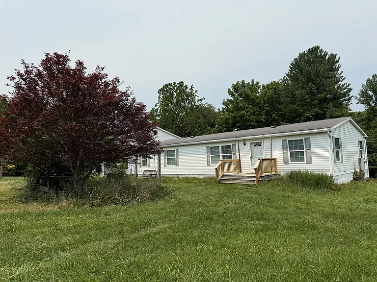 3261 Kaetzel Rd — Photo 23