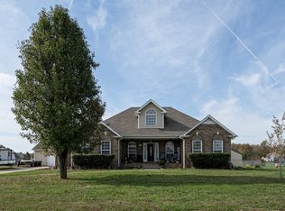 4538 Crossroads Dr, Clarksville, TN 37040