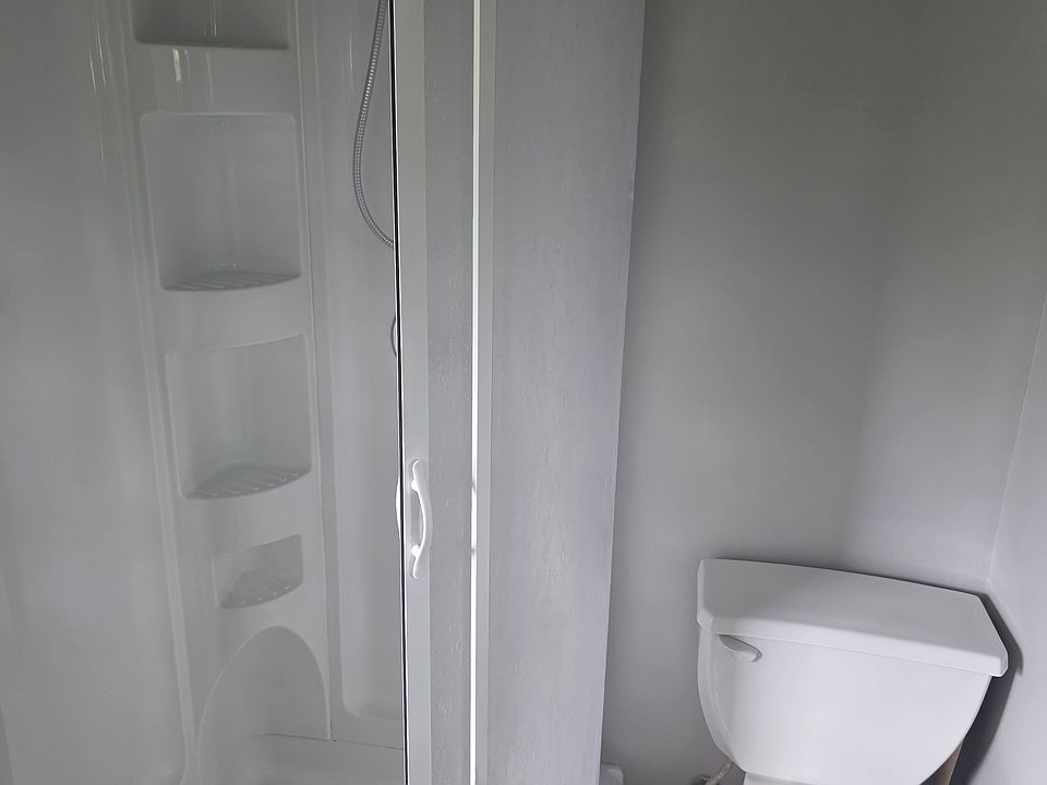 1st image of 366 Montvue Dr