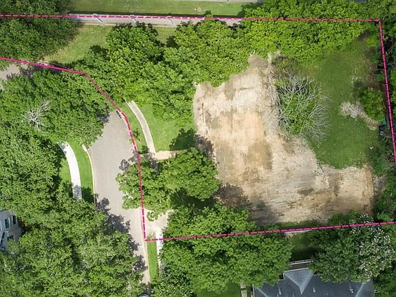 3rd image of 4707 Braesvalley Dr