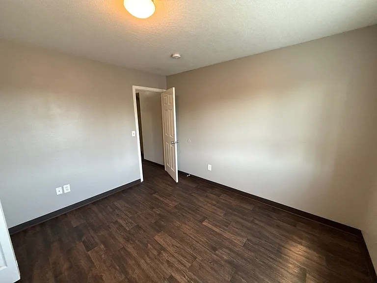 4312 Sacramento Ct NE — Photo 24