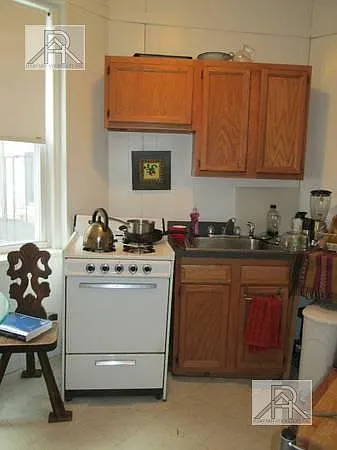 5 Walbridge St #9 — Photo 4