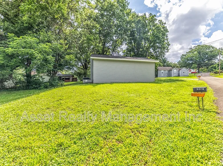 2208 Sanderson Rd #101 — Photo 5