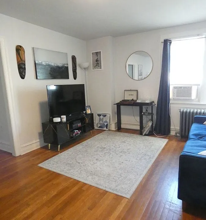 7216 Germantown Ave #2R