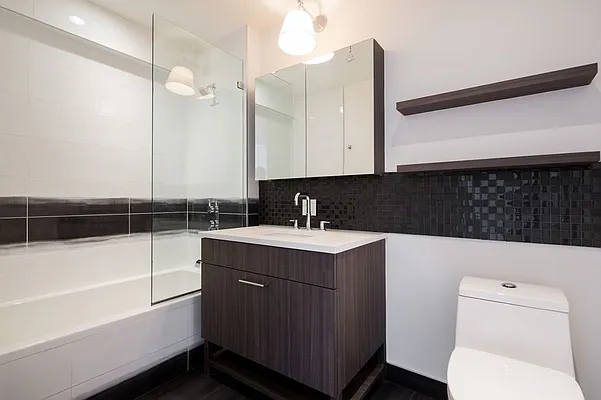 Rented by Bold New York | media 21