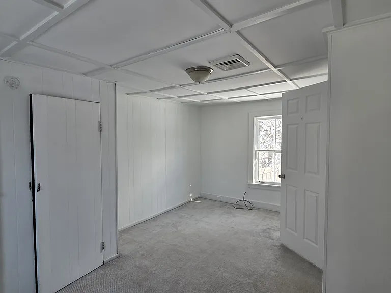153 Main St — Photo 6