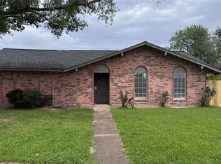 9750 Guest St, Houston, TX 77078