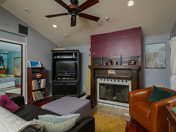 3rd image of 4469 Cherokee Ave