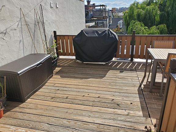 4th image of 813 N 5th St #302