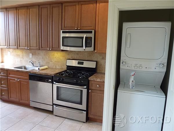 1st image of 374 5th Ave APT 2L