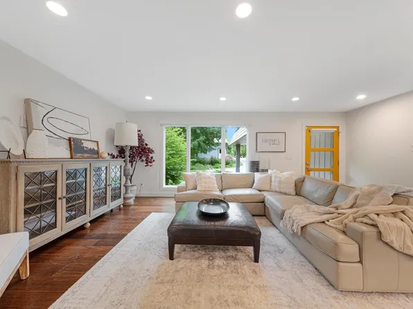 2184 Bagley Way, Northfield, MN 55057