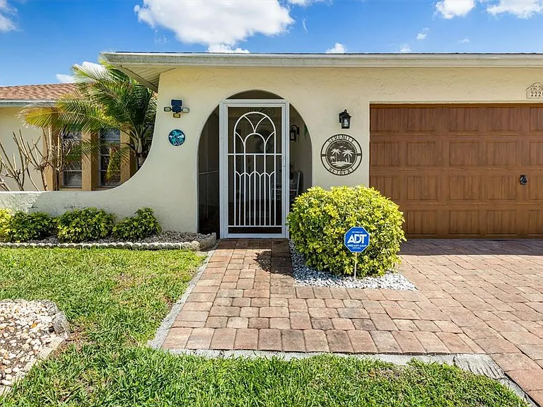 2220 Broad Ranch Dr — Photo 10