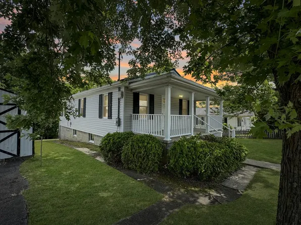 333 Oakhurst St, Beckley, WV 25801